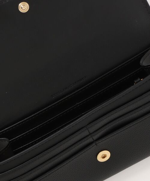 STELLA McCARTNEY(ステラマッカートニー)の「Ryder Flap Continental Wallet / ライダー フラップ コンチネンタル ウォレット(財布・レディース・ブラック/ブラウン・ONE SIZE)」の9枚目の写真