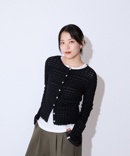 JEANASIS（ジーナシス）の「12Gチェックジャガードクルーカーディガン/590772（カーディガン/ボレロ・レディース・ブラック/ネイビー/レッド/オフホワイト/イエロー・FREE）」の19枚目の写真