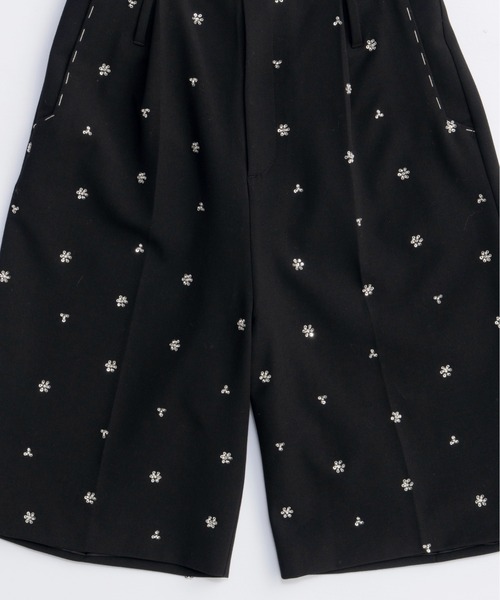 【美品】 VALENZA スパンコール刺繍 パンツ 38 ブラック スパンコール刺繍ワッペン 1枚 花 白刺繍 x オーロラシルバー