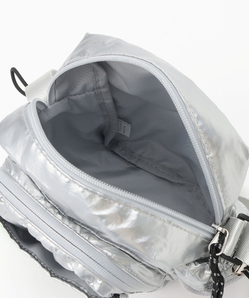 LOVETOXIC（ラブトキシック）の「【ラク軽】ミニショルダー（ショルダーバッグ・キッズ・ブラック/オフホワイト/シルバー/サックスブルー/カーキ・F）」の11枚目の写真