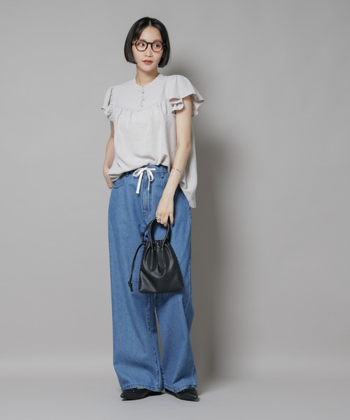 NANO universe（ナノユニバース）の「フリルスリーブブラウス(セットアップ可)（シャツ/ブラウス・レディース・ブラック/ベージュ/ブルー・FREE）」の14枚目の写真