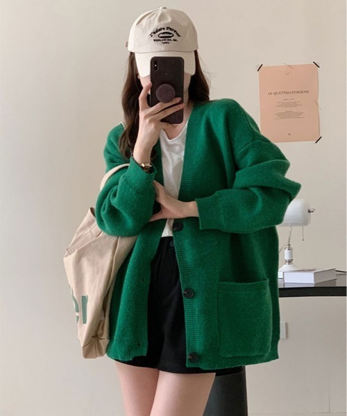 kirakiraShop(キラキラショップ)の「深Vネック ニット ロング カーディガン(カーディガン/ボレロ・レディース・ブラック/ホワイト/ブラウン/レッド/グリーン/チャコール・FREE)」の13枚目の写真