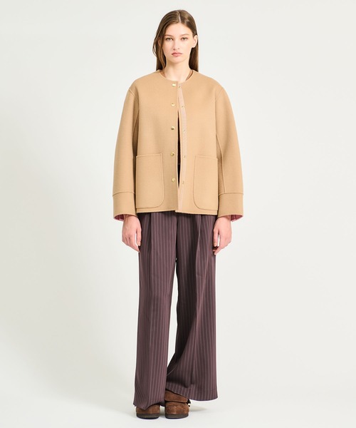 ESTNATION（エストネーション）の「ESTNATION / リバーシブル ショートコート（ノーカラーコート・レディース・キャメル/グレー・36/38）」の16枚目の写真