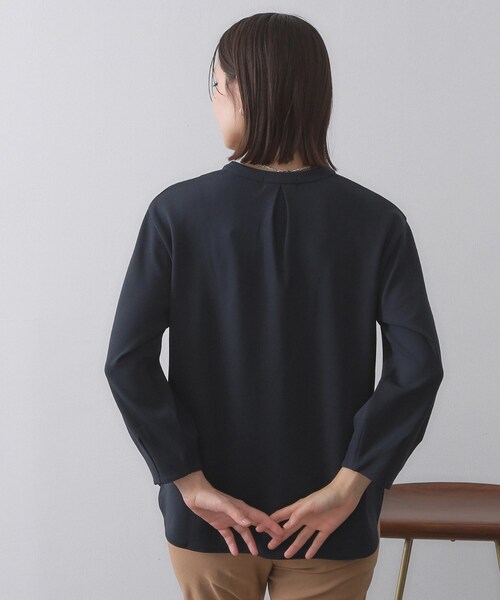 OPAQUE.CLIP（オペークドットクリップ）の「スキッパートップス【吸水速乾/UVケア/洗濯機OK】（Tシャツ/カットソー・レディース・ホワイト/ブラック/ネイビー/ライトベージュ・36/40/42/38）」の8枚目の写真