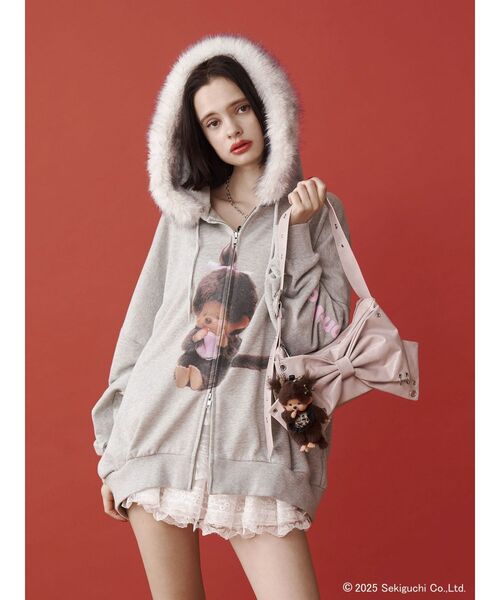 monchhichi × jouetie ファードッキングZIPフーディ　グレー jouetie（ジュエティ）の「【monchhichi×jouetie】ファードッキングZIP