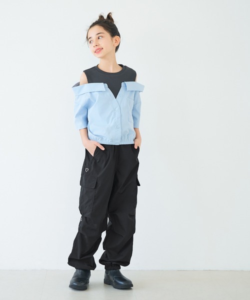 coca(coca)(コカ)の「キッズ ハート刺繍ジョガーパンツ(その他パンツ・キッズ・ラベンダー/ブラック/アイボリー・140/130/150/120)」の4枚目の写真