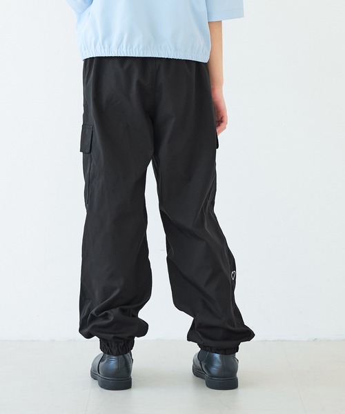 coca(coca)(コカ)の「キッズ ハート刺繍ジョガーパンツ(その他パンツ・キッズ・ラベンダー/ブラック/アイボリー・140/130/150/120)」の6枚目の写真