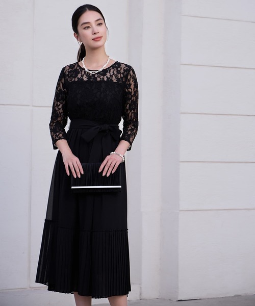 DRESS PLUS(ドレスプラス)の「レース×プリーツのパーティーワンピース(ドレス・レディース・ブルーグレー/ブラック/ラベンダー/ネイビー/コバルトブルー・S/M/L/XL/XXL)」の2枚目の写真