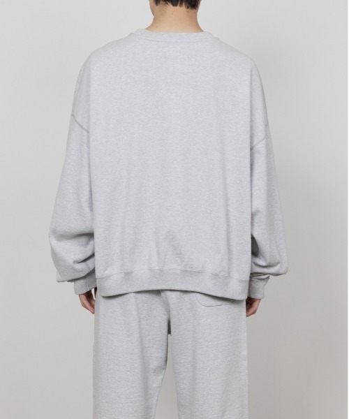 markaware(マーカウェア)の「【MARKAWARE】HUGE SHORT SWEAT/スラックスに合う,360度美シルエットショートスウェット(スウェット・メンズ・ブラック/グレー/ダークグレー/ダークネイビー・1/2)」の14枚目の写真