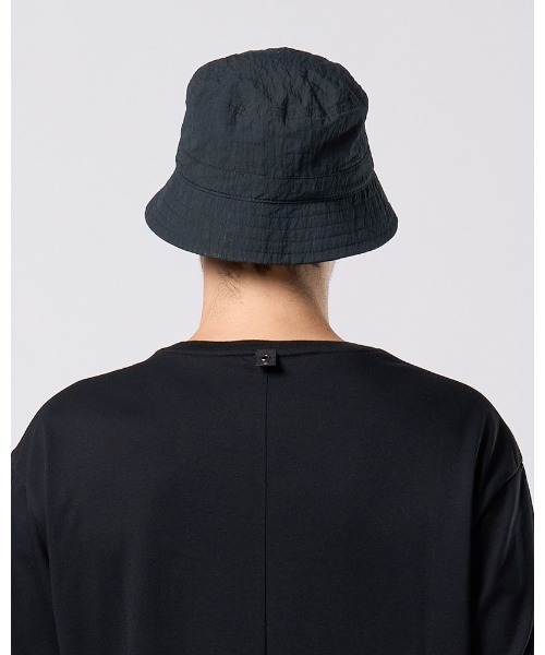 wjk(ダヴルジェイケイ)の「solid bucket hat(ハット・メンズ・ライトグレー/ダークネイビー/チャコール・FREE)」の15枚目の写真
