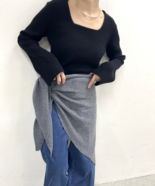 Omekashi（オメカシ）の「三角ストール（ストール/ショール・レディース・ブラウン/ベージュ/グレー/ブラック・ONE SIZE）」の16枚目の写真