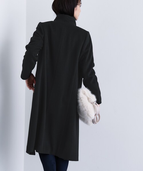 INDIVI（インディヴィ）の「【名品コート／日本製】ウール100％スタンドカラーロングコート（その他アウター・レディース・アイボリー系8/ブラック/キャメル/グレー系4・05/13/36/38/40/15 /03/19）」の7枚目の写真