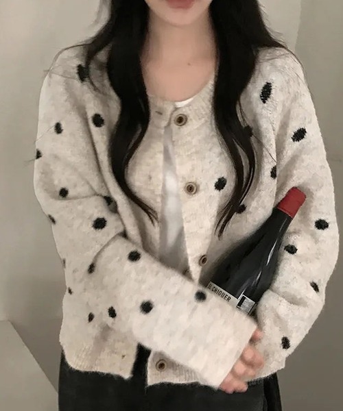 LAFFMO(ラフモ)の「ドット柄クルーネックニットカーディガン(カーディガン/ボレロ・レディース・グレー/ベージュ/ブラウン・F)」の11枚目の写真