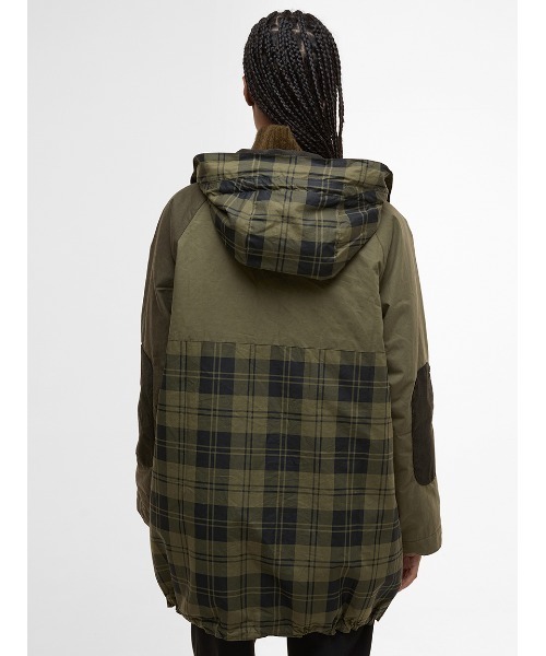 Barbour(バブアー)の「Shelleyシャワープルーフ ジャケット(レディース)(テーラードジャケット・レディース・オリーブ・8/10)」の4枚目の写真