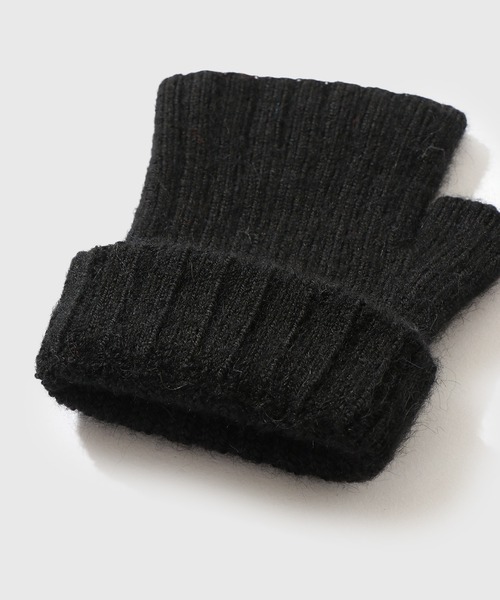 THE INOUE BROTHERS（ザイノウエブラザーズ）の「【THE INOUE BROTHERS...together with ADAM ET ROPE'】BRUSHED HAND WARMER（手袋・メンズ・グレー/ブルー/ブラック/ダークラベンダー/キナリ/ネイビー/オレンジ/ダークブラウン/レッド・FREE）」の21枚目の写真