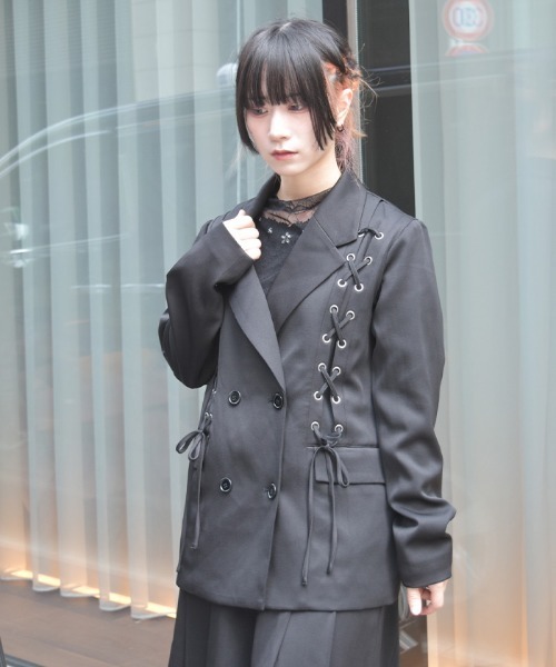 axes femme（アクシーズファム）の「ハトメ×編上テーラージャケット（ブルゾン・レディース・ブラック/ダークブラウン・FREE）」の3枚目の写真