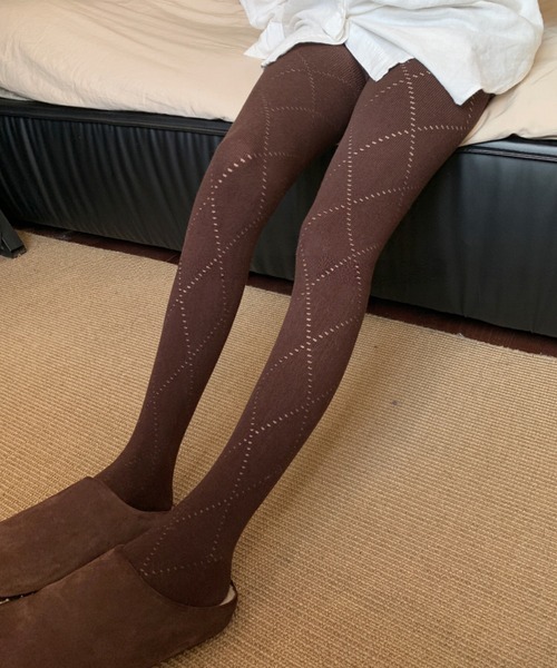 Vipoa（ヴィポア）の「Argyle check knit tights（タイツ/ストッキング・レディース・アイボリー/チャコールグレー/グレー/ブラック/ブラウン/レッド・FREE）」の5枚目の写真