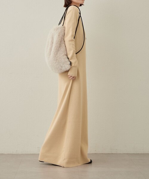 Omekashi（オメカシ）の「ニットワンピビスチェセット（ワンピース・レディース・ブラック/ベージュ・38/36/TM）」の4枚目の写真