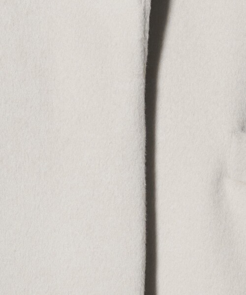 UNITED ARROWS（ユナイテッドアローズ）の「ビッグ テーラード コート（チェスターコート・レディース・オフホワイト/ベージュ/ネイビー・38/34/36）」の11枚目の写真