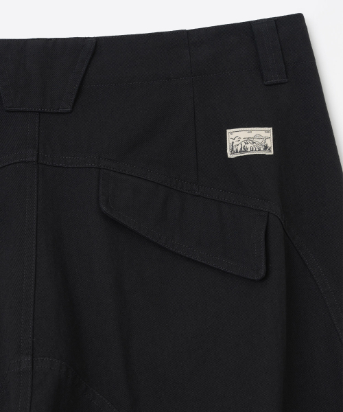 Millo Archive（ミロ アーカイブ）の「モジュラーワッシドカーゴパンツ[ブラック]（その他パンツ・メンズ・その他・MEDIUM/LARGE/X-LARGE）」の5枚目の写真