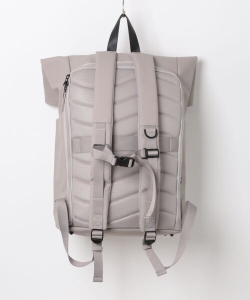 GASTON LUGA（ガストンルーガ）の「GASTON LUGA/ガストンルーガ/Splash Rolltop 16"（バックパック/リュック・メンズ・グレー/ブラック・F）」の15枚目の写真
