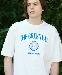 THE GREEN LAB（ザグリーンラボ）の「Varsity graphic short sleeve t-shirt [white-blue graphic]（Tシャツ/カットソー）」