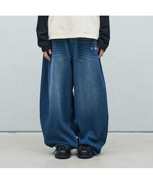 SUPERSUB（スーパーサブ）の「バルーンフィットストライプデニムパンツ - ブルー（デニムパンツ）」