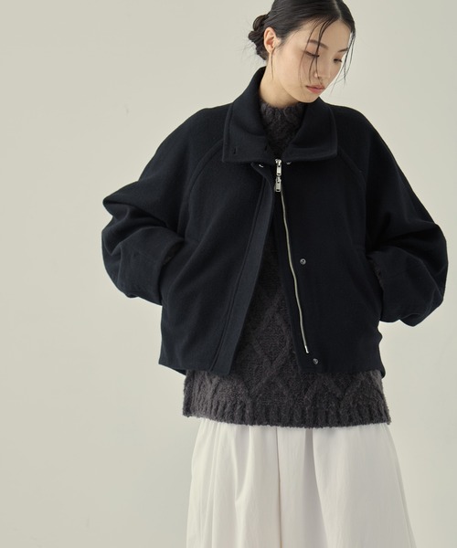 STUDIOUS（ステュディオス）の「【STUDIOUS/ステュディオス】Stand Collar Wool Blouson/スタンドカラーウールブルゾン/軽アウター/ショートコート（ブルゾン・レディース・グレー/ブラック/ライトベージュ・1/2）」の11枚目の写真