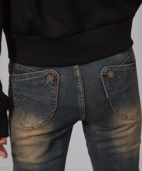 MEMECLE（メメクル）の「【MEMECLE/メメクル】ワンウォッシュ　スタッズ　ヴィンテージライクベルボトム（デニムパンツ・レディース・インディゴブルー・MEDIUM/LARGE）」の12枚目の写真