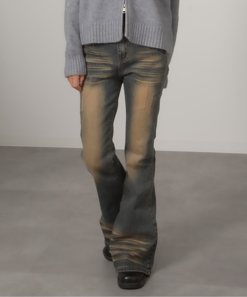 MEMECLE（メメクル）の「【MEMECLE/メメクル】ワンウォッシュ　スタッズ　ヴィンテージライクベルボトム（デニムパンツ・レディース・インディゴブルー・MEDIUM/LARGE）」の16枚目の写真