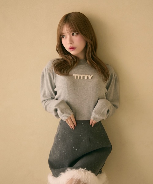 TITTY&CO.（ティティーアンドコー）の「ハイネックラメリブニットトップス（ニット/セーター・レディース・ブラック/グレー/チャコールグレー/アイボリー・FREE）」の4枚目の写真