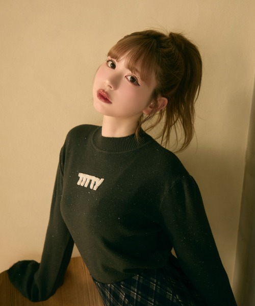 TITTY&CO.（ティティーアンドコー）の「ハイネックラメリブニットトップス（ニット/セーター・レディース・ブラック/グレー/チャコールグレー/アイボリー・FREE）」の19枚目の写真