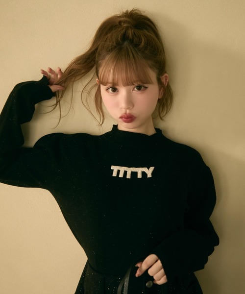 TITTY&CO.（ティティーアンドコー）の「ハイネックラメリブニットトップス（ニット/セーター・レディース・ブラック/グレー/チャコールグレー/アイボリー・FREE）」の12枚目の写真