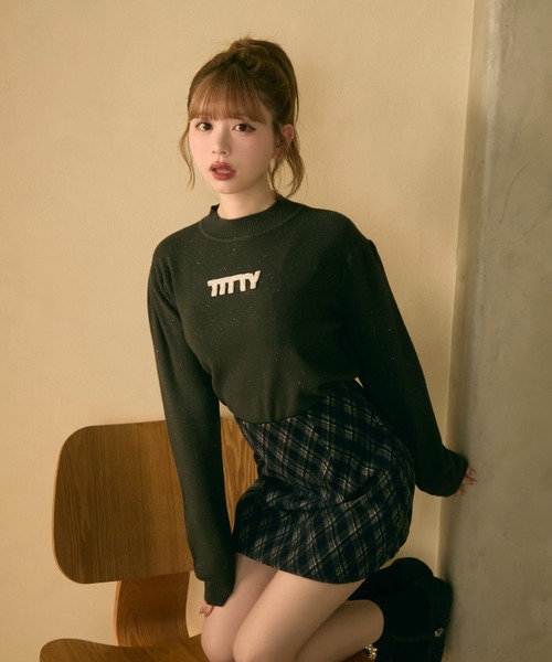 TITTY&CO.（ティティーアンドコー）の「ハイネックラメリブニットトップス（ニット/セーター・レディース・ブラック/グレー/チャコールグレー/アイボリー・FREE）」の21枚目の写真