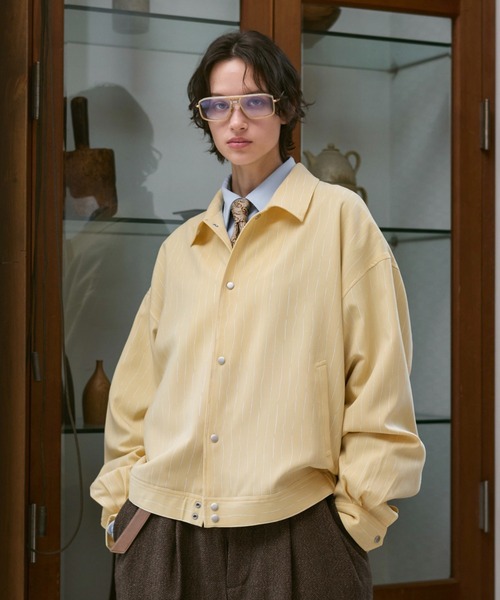 soerte（ソエルテ）の「Loose Nuance Stripe Shirt Blouson/ルーズニュアンスストライプショートブルゾン（ブルゾン・メンズ・ホワイト/イエロー/ブラック/ブラウン・2/1/3）」の4枚目の写真