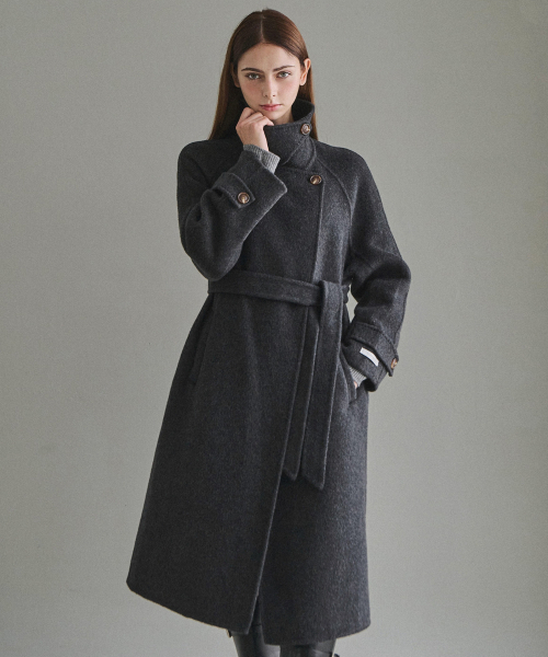 SLOWLOLLI(スローローリ)の「Essential handmade coat_2 Colors(トレンチコート・レディース・チャコール/アイボリー・FREE)」の3枚目の写真
