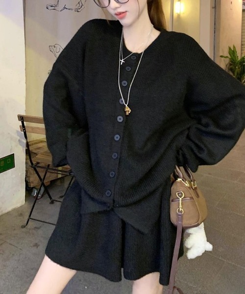 maison de LATIR(メゾンドラティール)の「ゆるっと可愛い、秋冬ニットセット(ニット/セーター・レディース・グレー/ブラック/ベージュ・FREE)」の2枚目の写真