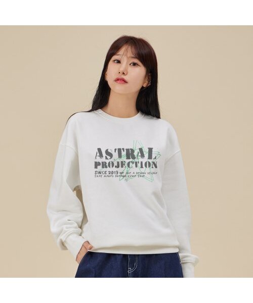 ASTRAL PROJECTION(アストラルプロジェクション)の「ヴィンテージレタリングルーズフィットスウェット_ホワイト(スウェット・メンズ・その他・LARGE/MEDIUM/XX-LARGE/X-LARGE)」の3枚目の写真