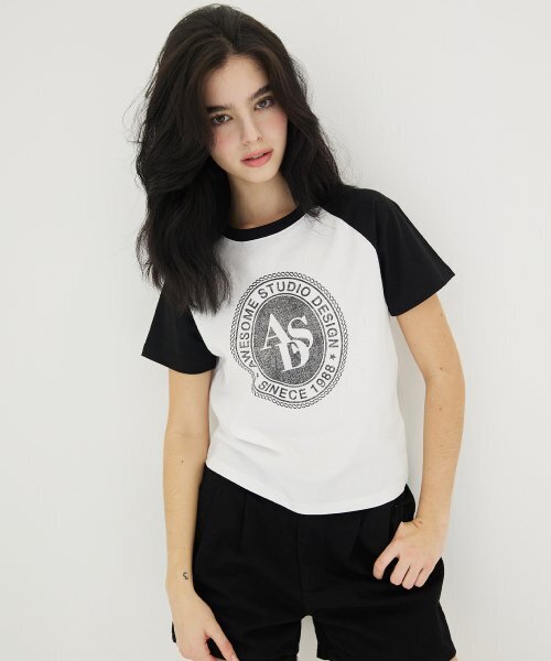 AWESOME STUDIO(オーサムスタジオ)の「サークルシンボルラグラン半袖Tシャツホワイト(Tシャツ/カットソー・レディース・その他・FREE)」の6枚目の写真