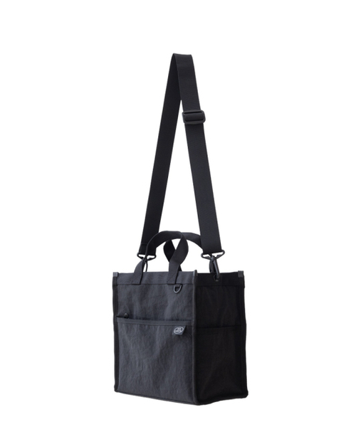 HOWKIDSFUL(ハウキッズフル)の「TUMBLER BAG - S (BLACK)(メッセンジャーバッグ・レディース・その他・FREE)」の1枚目の写真