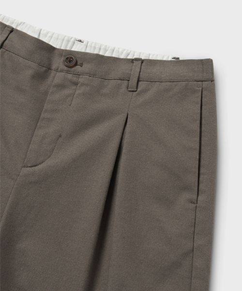 NONBLANK(ノンブランク)の「ワイドフィットリネンハーフパンツ_MOCHA(その他パンツ・メンズ・その他・MEDIUM/SMALL/X-LARGE/LARGE)」の4枚目の写真