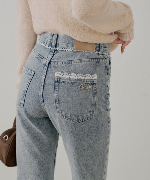 Chico（チコ）の「レースデザインフレアデニム（デニムパンツ・レディース・ブルー系その他/ブルー/ネイビー・SMALL/MEDIUM）」の4枚目の写真