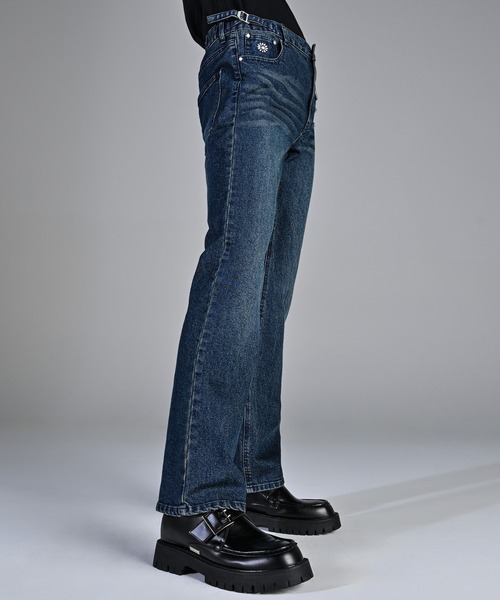 ADRER(アドラー)の「Hybrid Stretch Semi-Flare Denim / ハイブリッドストレッチセミフレアデニム(デニムパンツ・メンズ・ブルー/ブラック/ブラック系1・L/M/S/XS)」の19枚目の写真