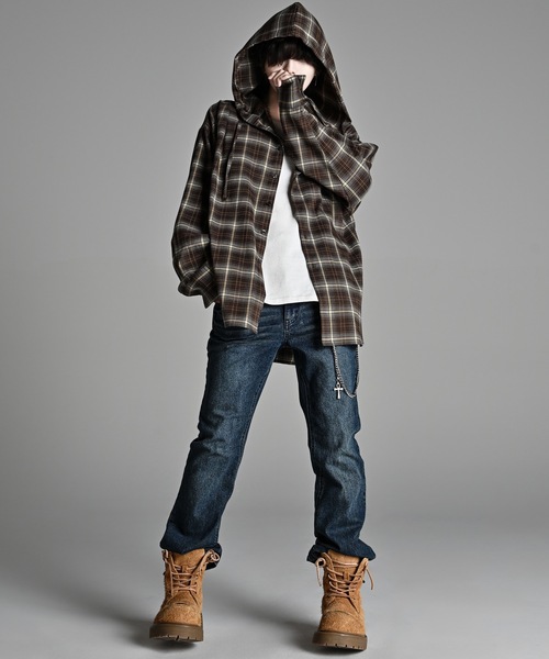 ADRER（アドラー）の「Hybrid Stretch Semi-Flare Denim / ハイブリッドストレッチセミフレアデニム（デニムパンツ・メンズ・ブルー/ブラック・L/M/S/XS）」の3枚目の写真