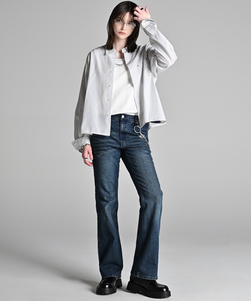 ADRER（アドラー）の「Hybrid Stretch Semi-Flare Denim / ハイブリッドストレッチセミフレアデニム（デニムパンツ・メンズ・ブルー/ブラック・L/M/S/XS）」の4枚目の写真