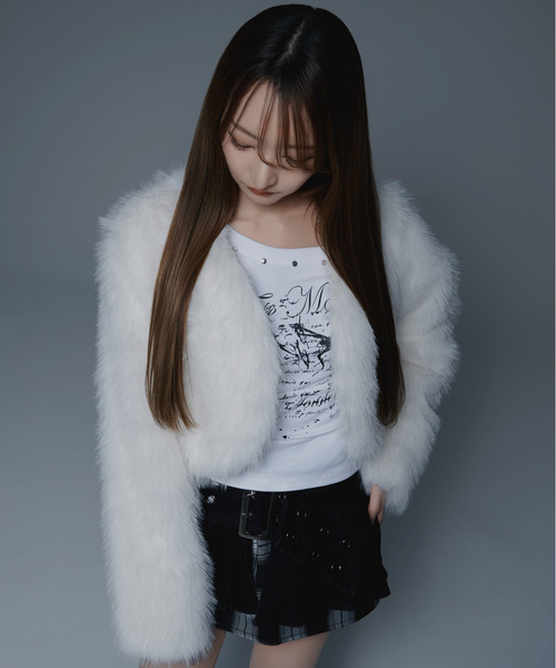 .KOM(ドットコム)の「『.KOM/ドットケーオーエム』クロップファーJKT【GC】(ブルゾン・レディース・ホワイト/ライトグレー/ブラック・FREE)」の13枚目の写真