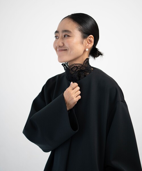 IRIS47(イリスフォーセブン)の「<AYA KANEKO×IRIS 47×UNITED ARROWS>レース つけ襟(付け襟・レディース・ブラック/ホワイト・FREE)」の6枚目の写真