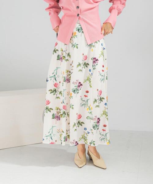 URBAN RESEARCH ROSSO WOMEN(アーバンリサーチ ロッソ)の「ボタニカルプリントマキシスカート(スカート・レディース・ブラック/オフホワイト・FREE)」の13枚目の写真