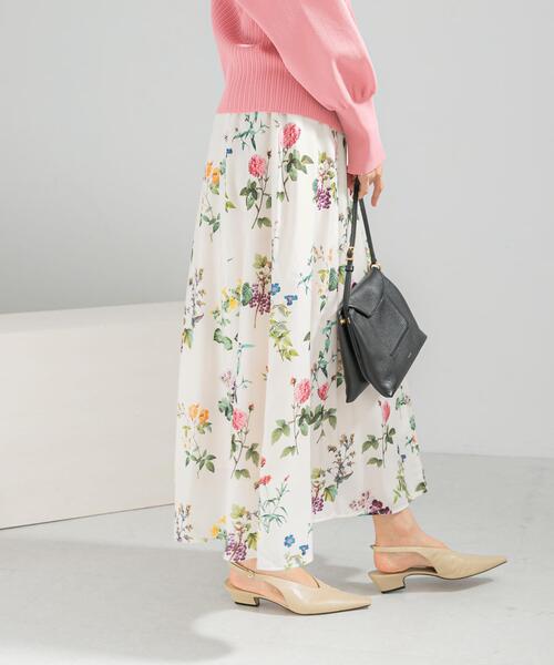 URBAN RESEARCH ROSSO WOMEN(アーバンリサーチ ロッソ)の「ボタニカルプリントマキシスカート(スカート・レディース・ブラック/オフホワイト・FREE)」の14枚目の写真