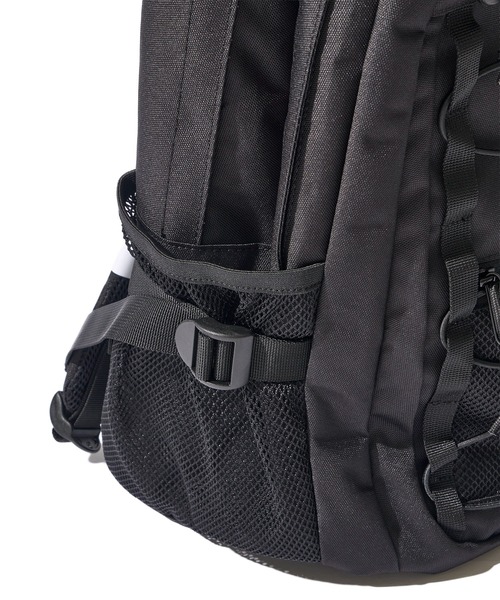 OUTDOOR PRODUCTS(アウトドアプロダクツ)の「【OUTDOOR PRODUCTS / アウトドアプロダクツ】バックパック 29L 撥水 コーデュラ PC収納 通勤 通学 リュック(バックパック/リュック・レディース・ブラック/ベージュ・FREE)」の13枚目の写真